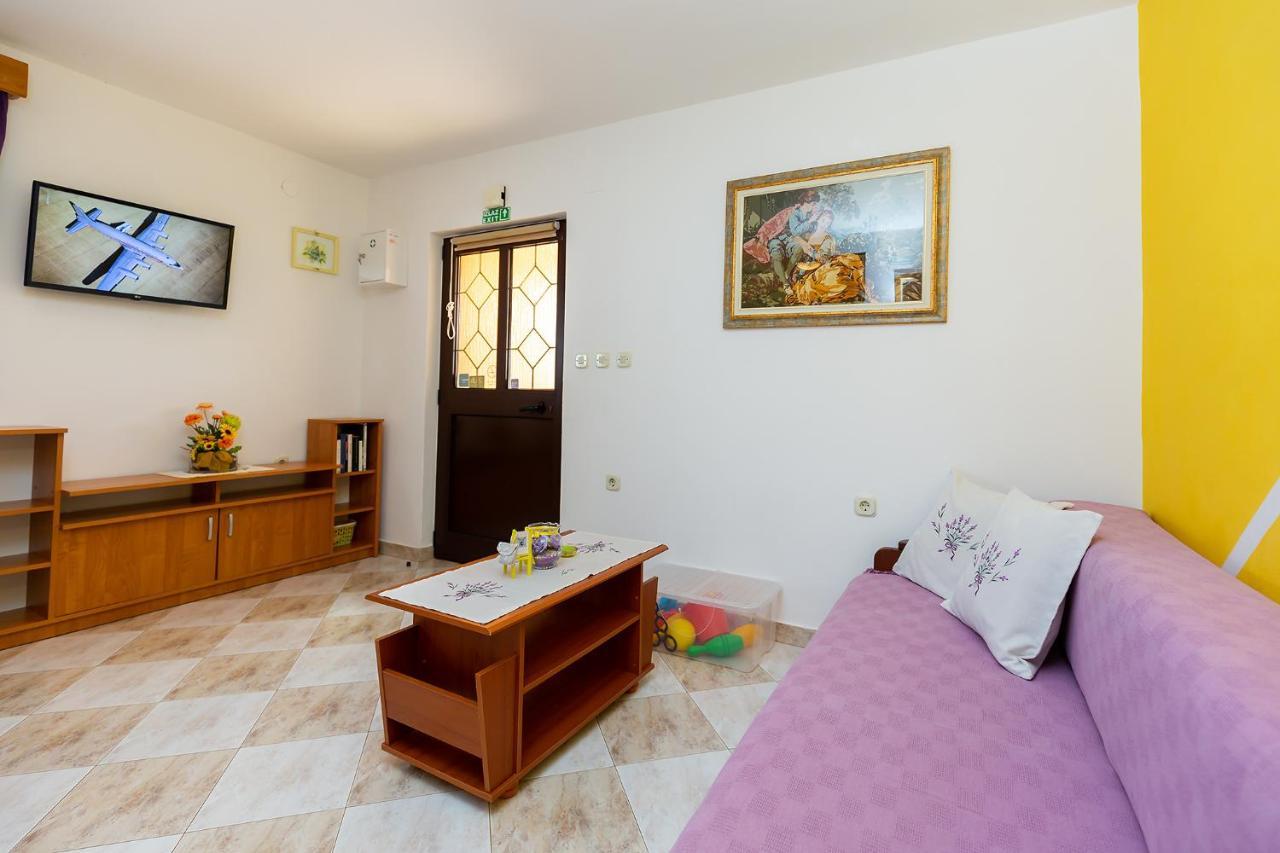 Apartments Alice Green Oasis - Porec Esterno foto