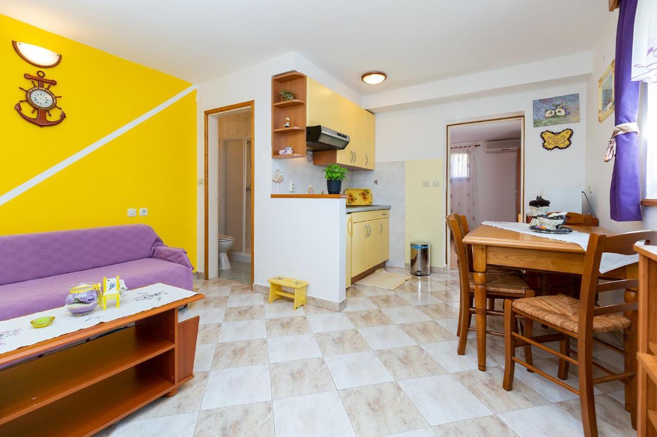 Apartments Alice Green Oasis - Porec Esterno foto
