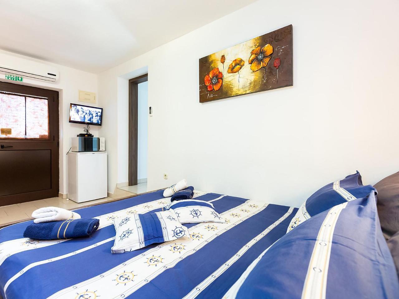 Apartments Alice Green Oasis - Porec Esterno foto